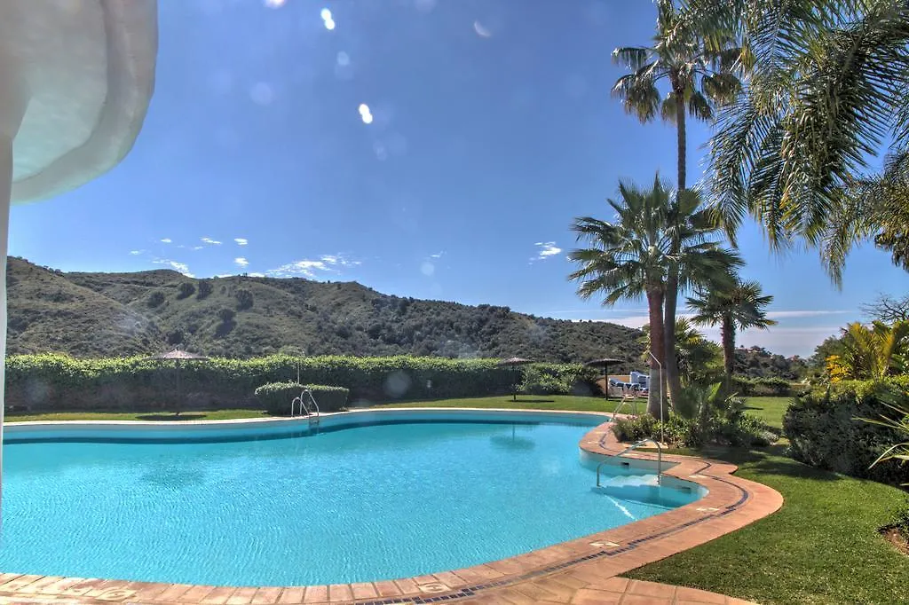 Vista Golf Luxury & Sea View Apartment Benahavis