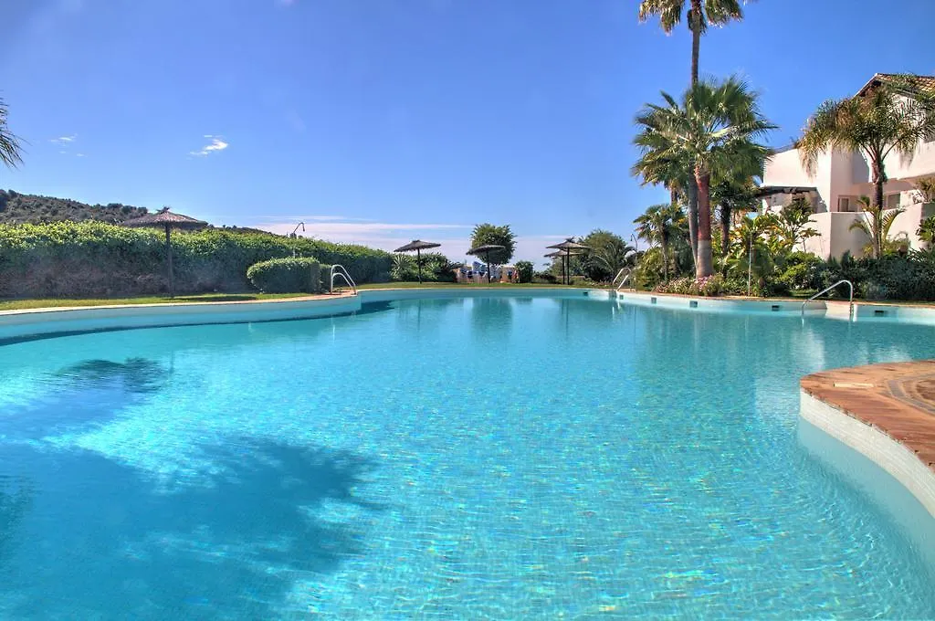 Vista Golf Luxury & Sea View Apartment Benahavis