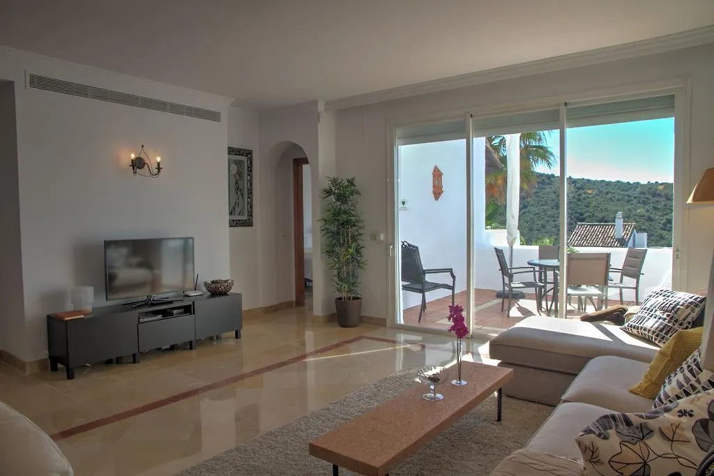 Vista Golf Luxury & Sea View Apartment Benahavis