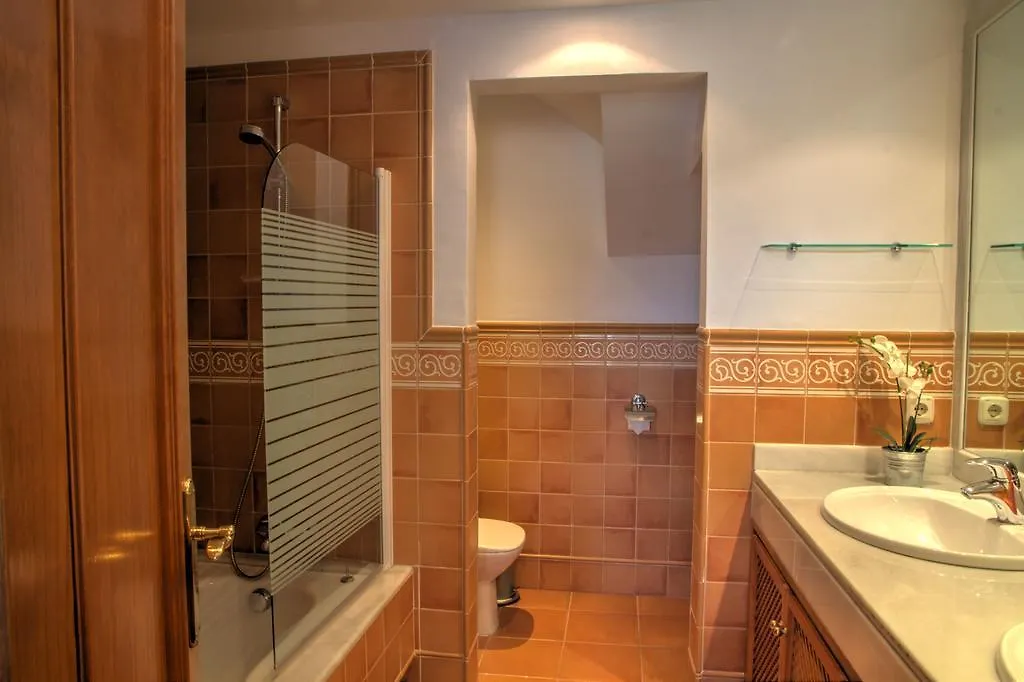 Vista Golf Luxury & Sea View Apartment Benahavis 0*,