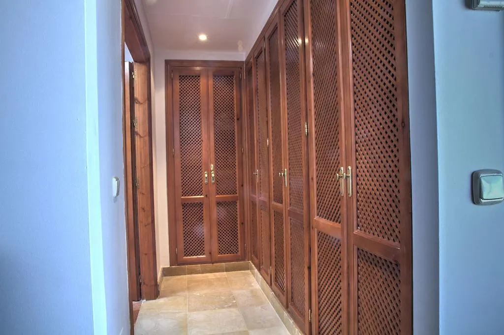 Vista Golf Luxury & Sea View Apartment Benahavis